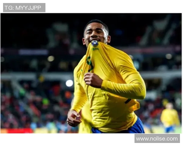 热苏斯的崛起与挑战：从天才少年到足球巨星的奋斗之路